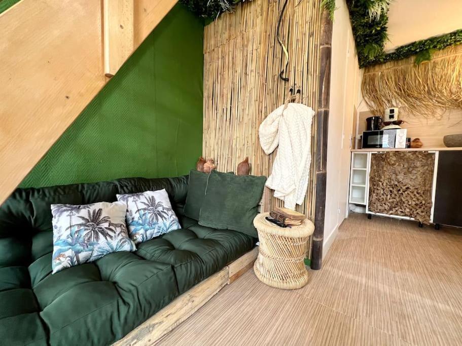 Nuit Dans La Jungle - Love Room Souppes-sur-Loing Екстериор снимка